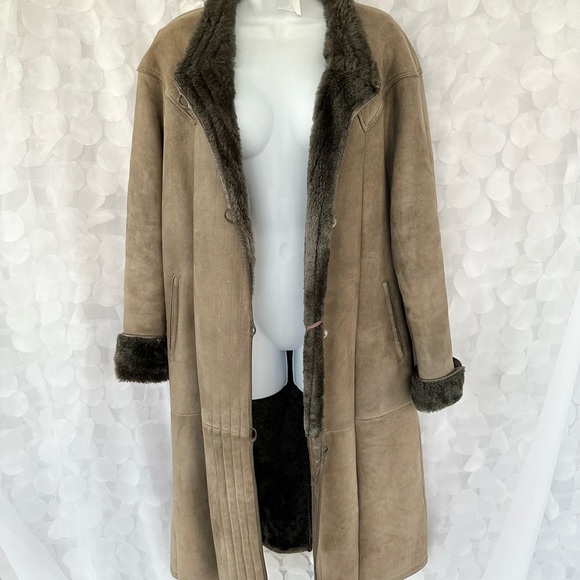 Vintage Women's Medium X LONG GENUINE Suede & Genuine Shearling Tan Afghan Coat - Picture 1 of 16